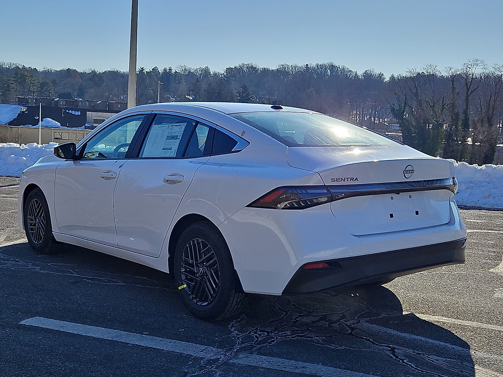 New 2026 Nissan Sentra SV w/ SV Convenience Package FWD image 4