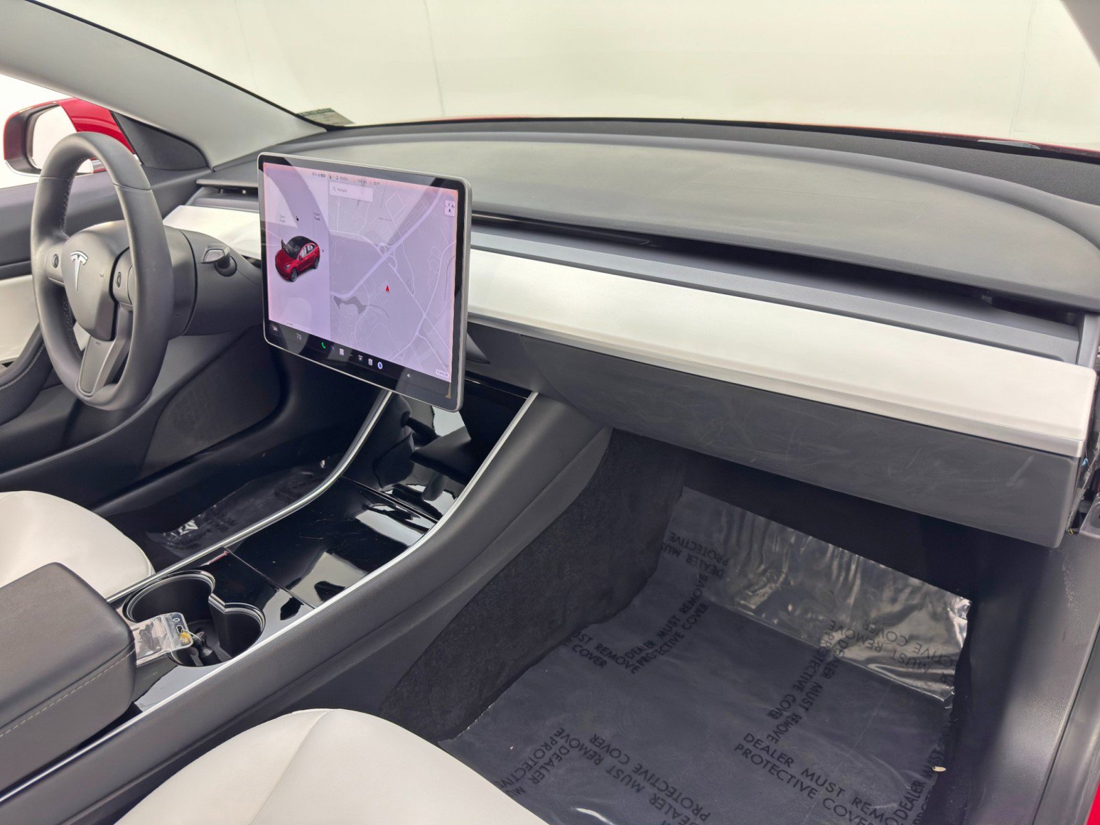 Used 2020 Tesla Model 3 Standard Range Plus image 14