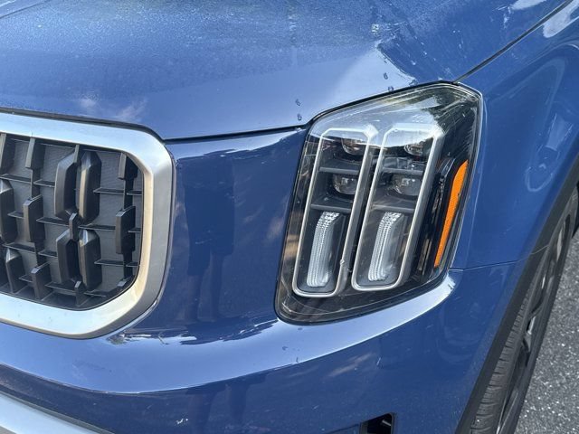 Used 2025 Kia Telluride EX FWD image 6