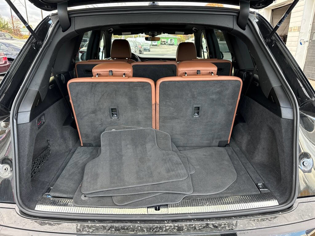 Used 2022 Audi Q7 3.0T Premium Plus w/ Premium Plus Package image 26