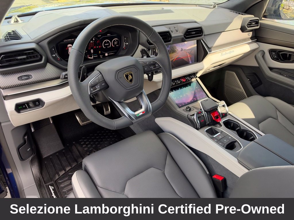 Used 2025 Lamborghini Urus SE AWD/4WD image 21