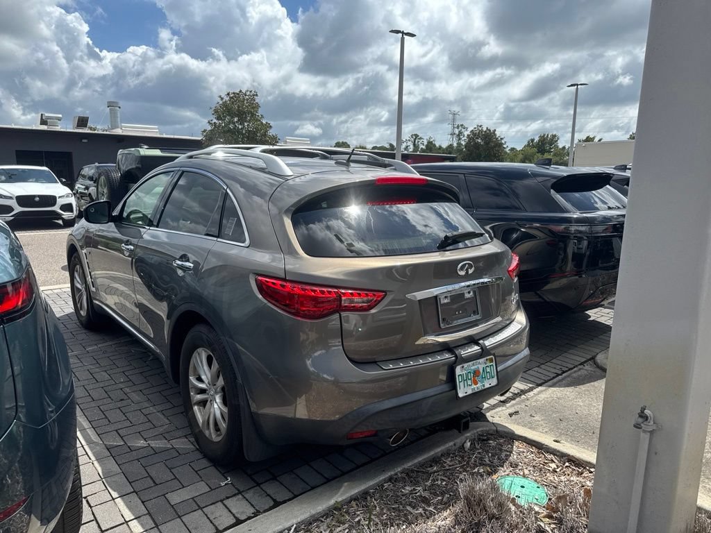 Used 2015 INFINITI QX70 2WD w/ Premium Package image 4