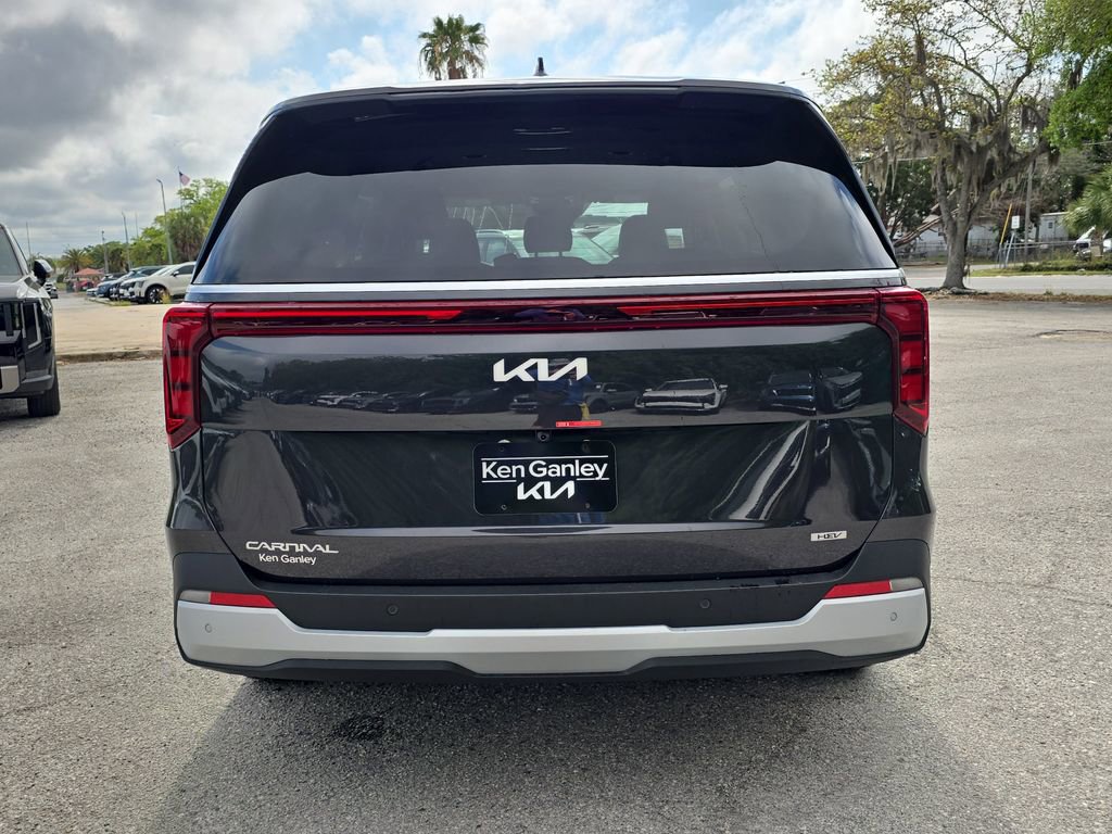 New 2026 Kia Carnival LXS image 7
