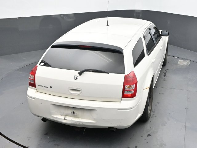 Used 2007 Dodge Magnum RWD image 22