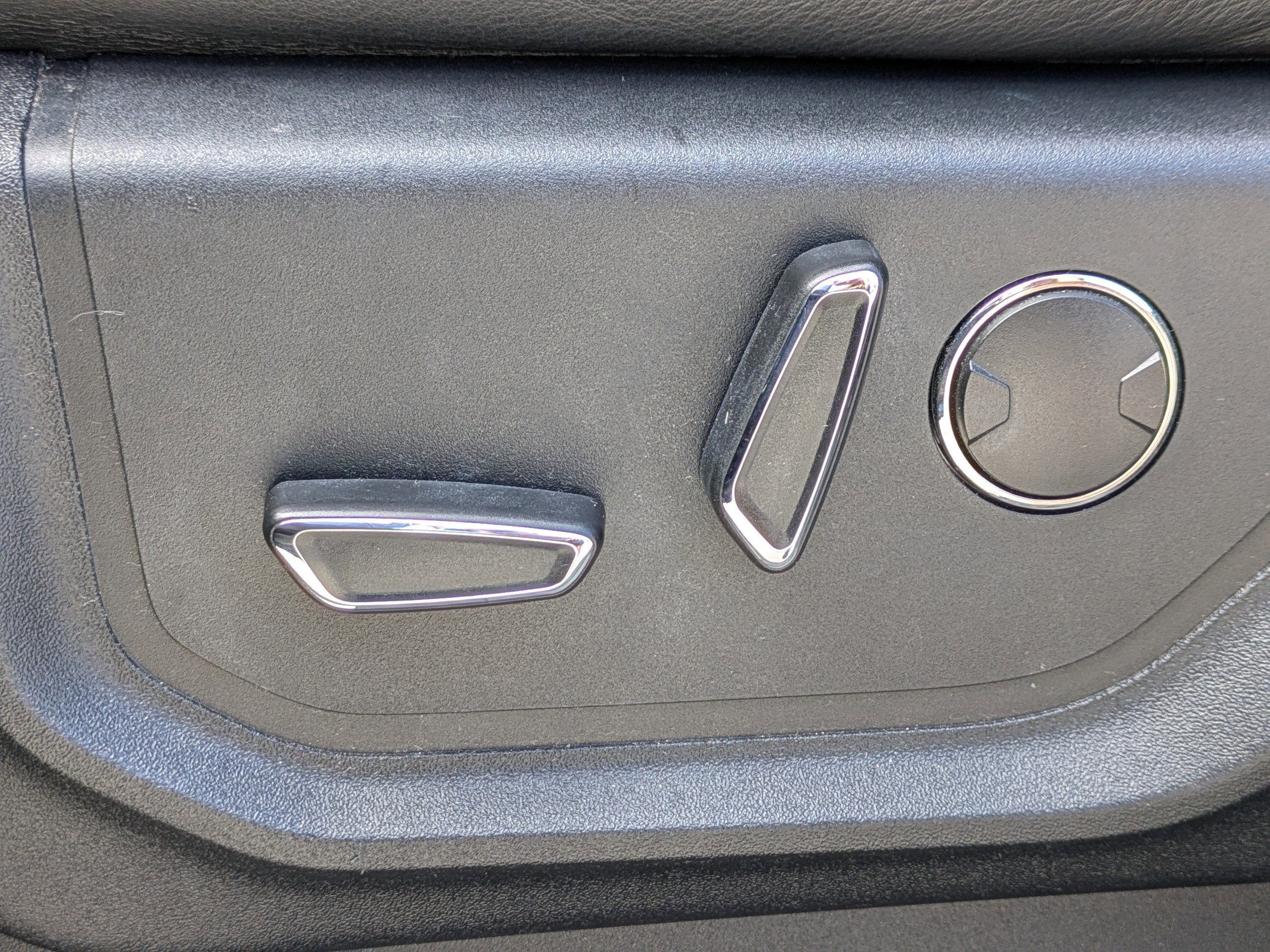 Used 2020 Ford Expedition King Ranch w/ Cargo Package image 25