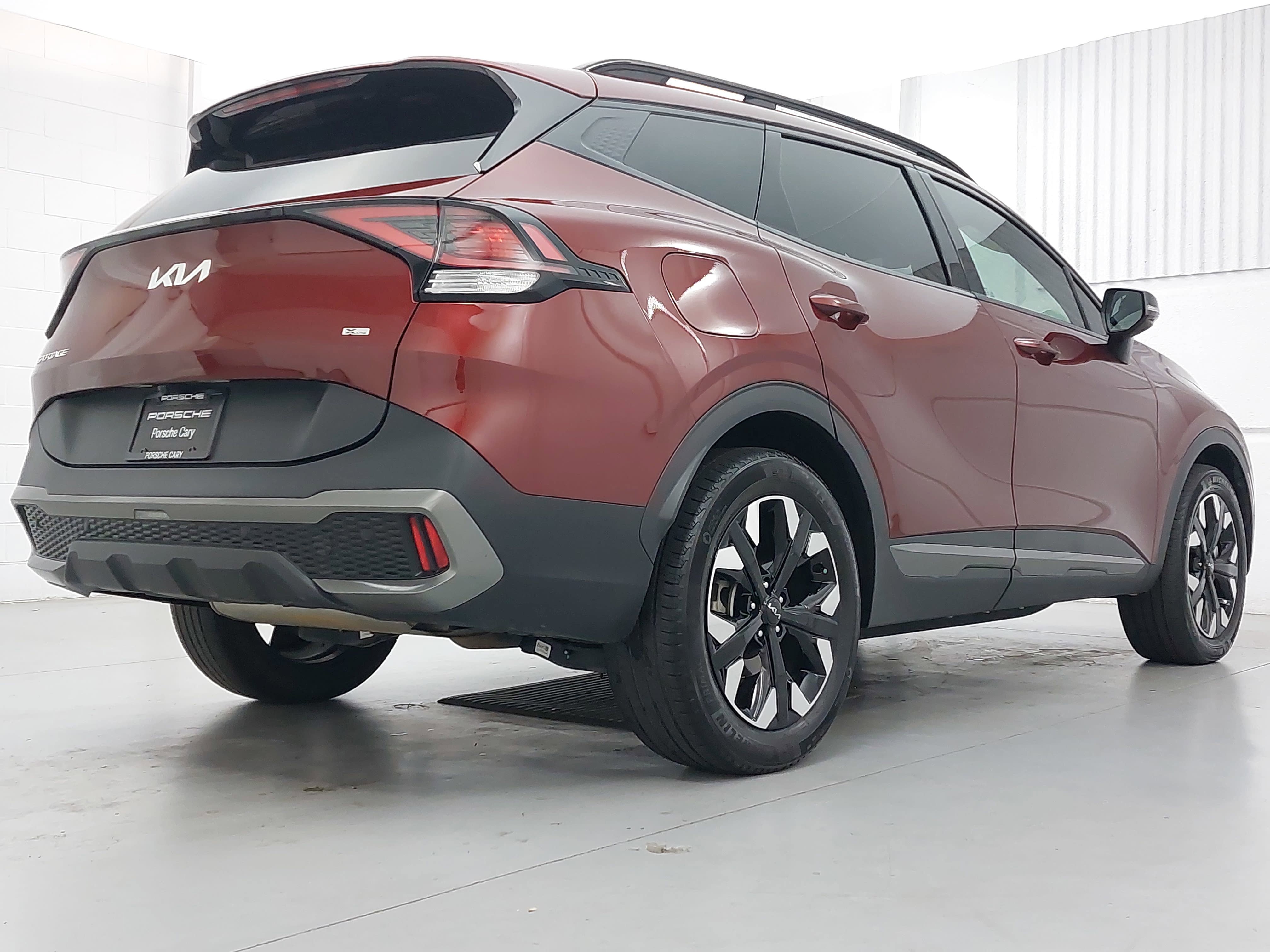 Used 2024 Kia Sportage X-Line AWD/4WD image 7