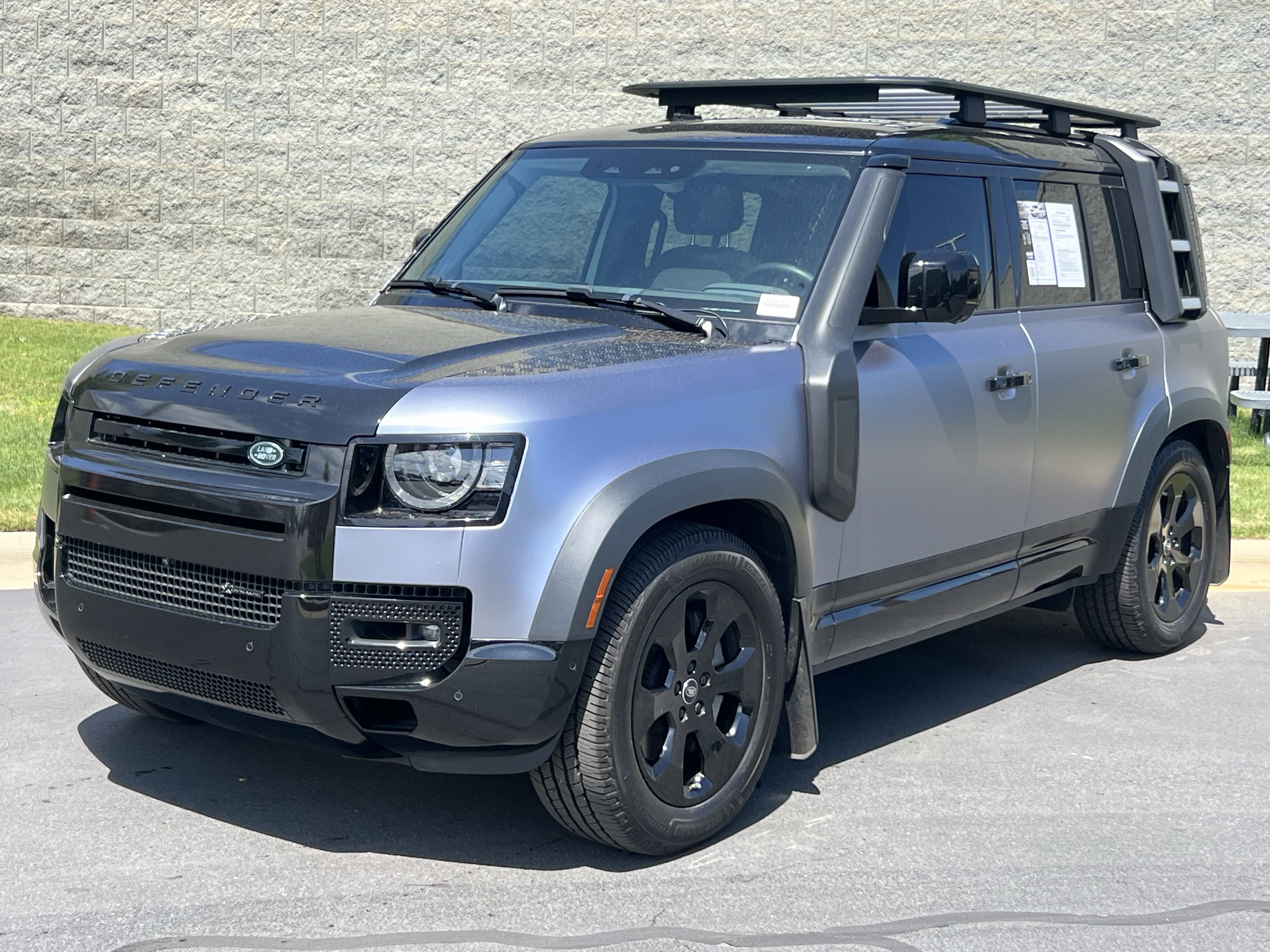 Certified 2023 Land Rover Defender 110 X-Dynamic SE AWD/4WD image 1