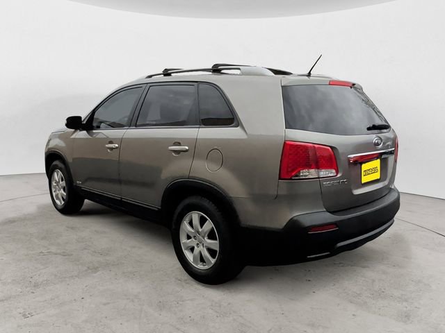 Used 2013 Kia Sorento LX w/ Convenience Pkg AWD/4WD image 3