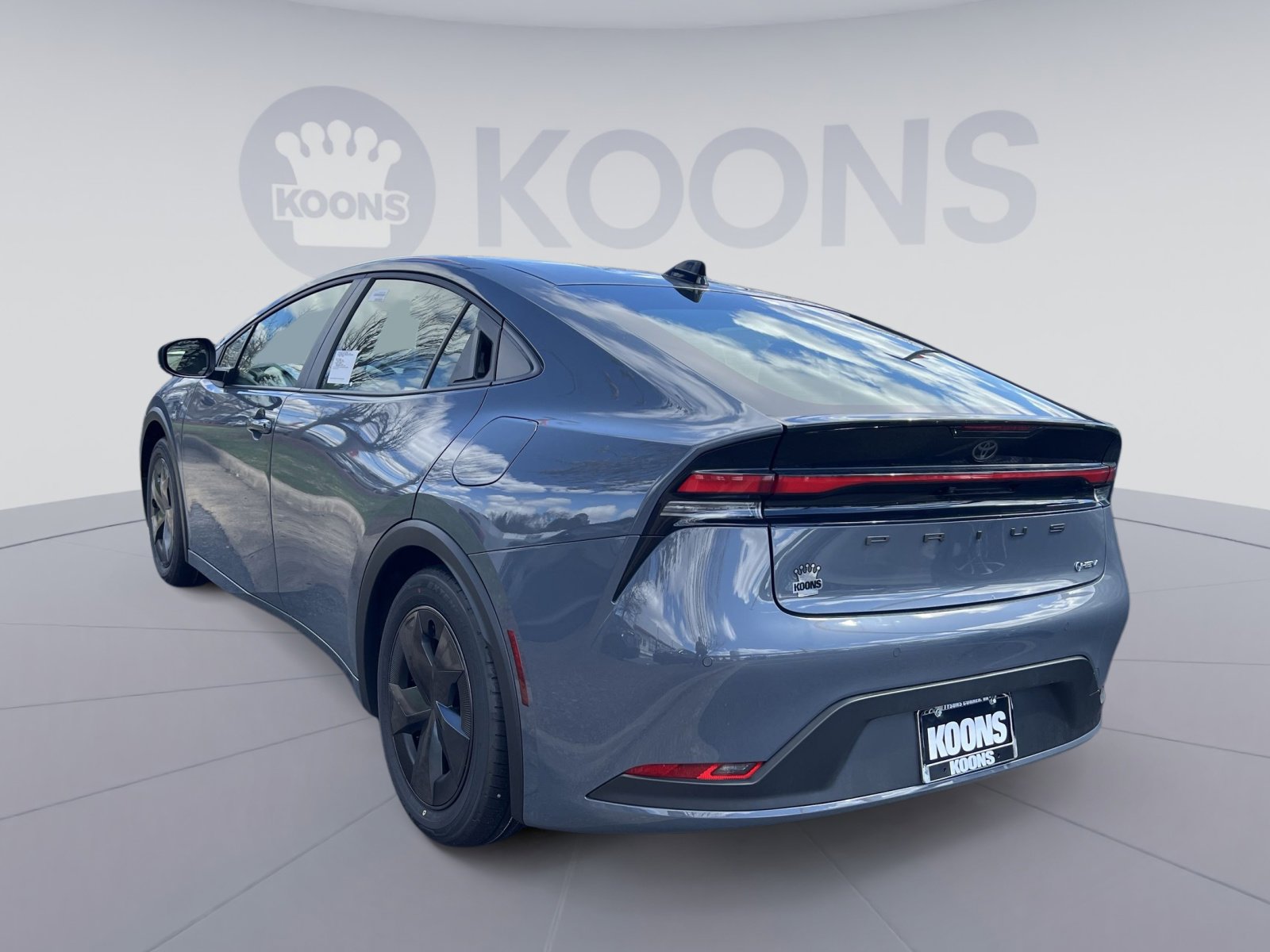 New 2026 Toyota Prius LE image 4