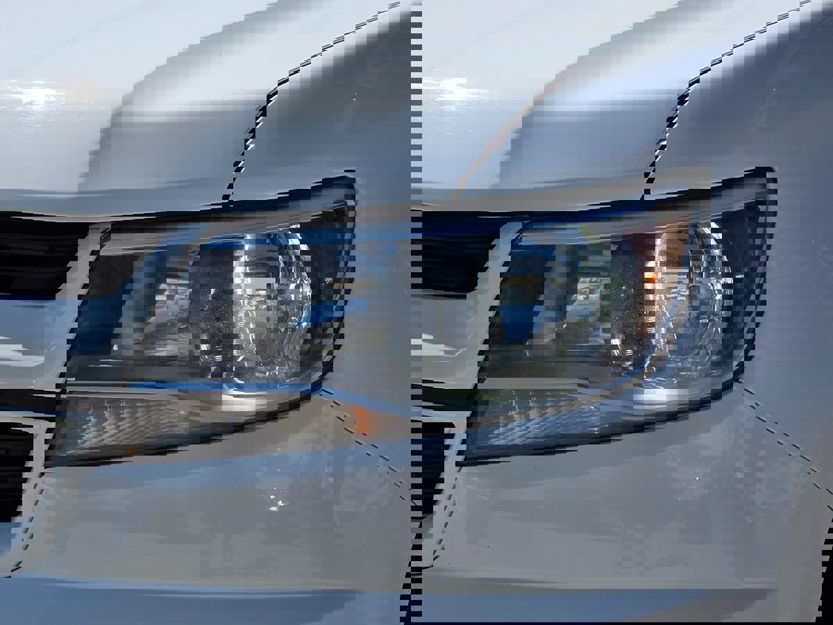 Used 2019 Chevrolet Colorado W/T w/ Custom Special Edition image 7