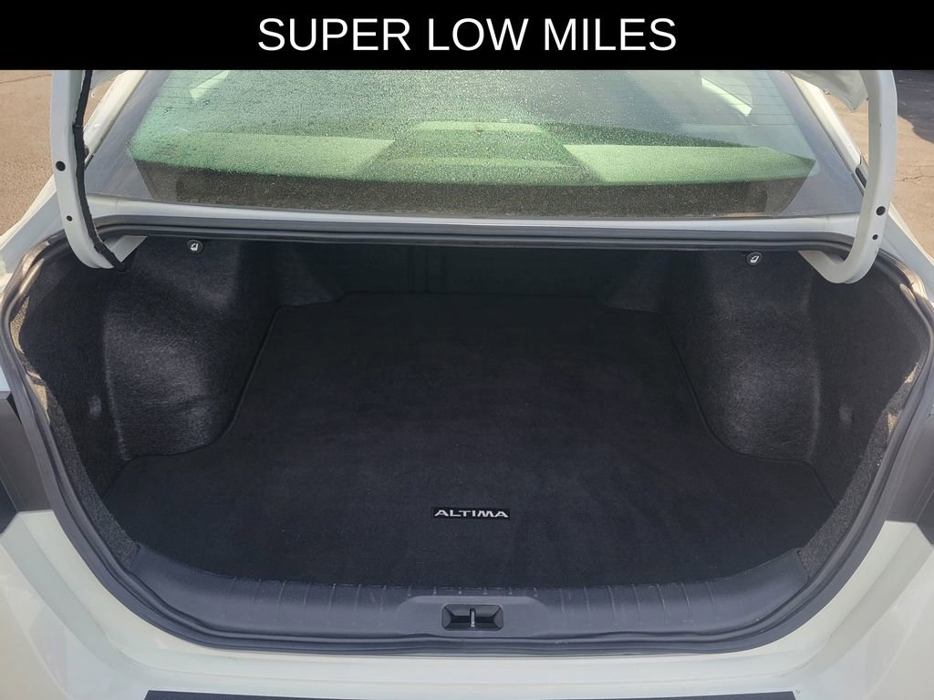 Used 2024 Nissan Altima 2.5 S image 6