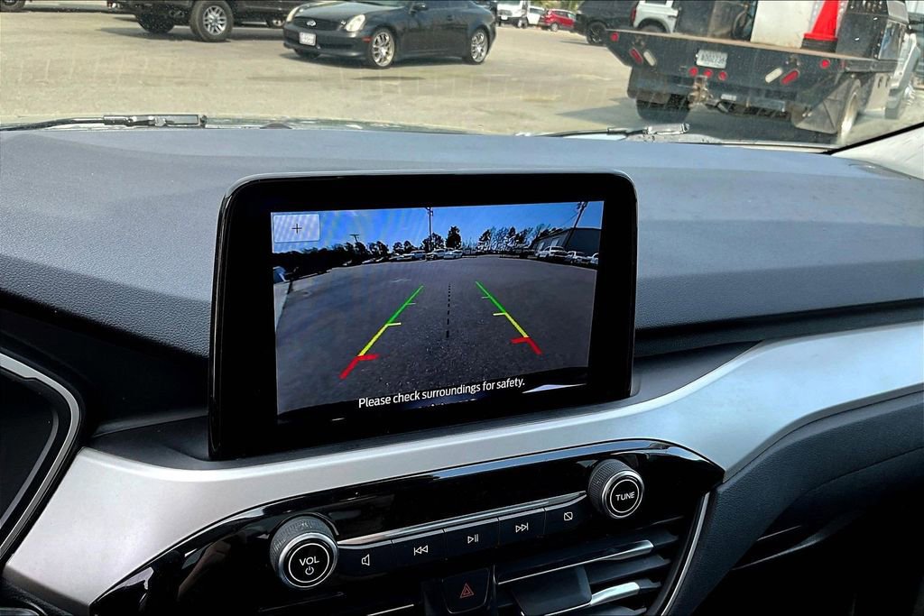 Used 2022 Ford Escape SE w/ Convenience Package image 16