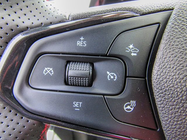 New 2025 Chevrolet Trax RS w/ Driver Confidence Package image 23