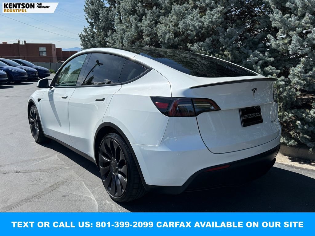Used 2023 Tesla Model Y Performance AWD/4WD image 5