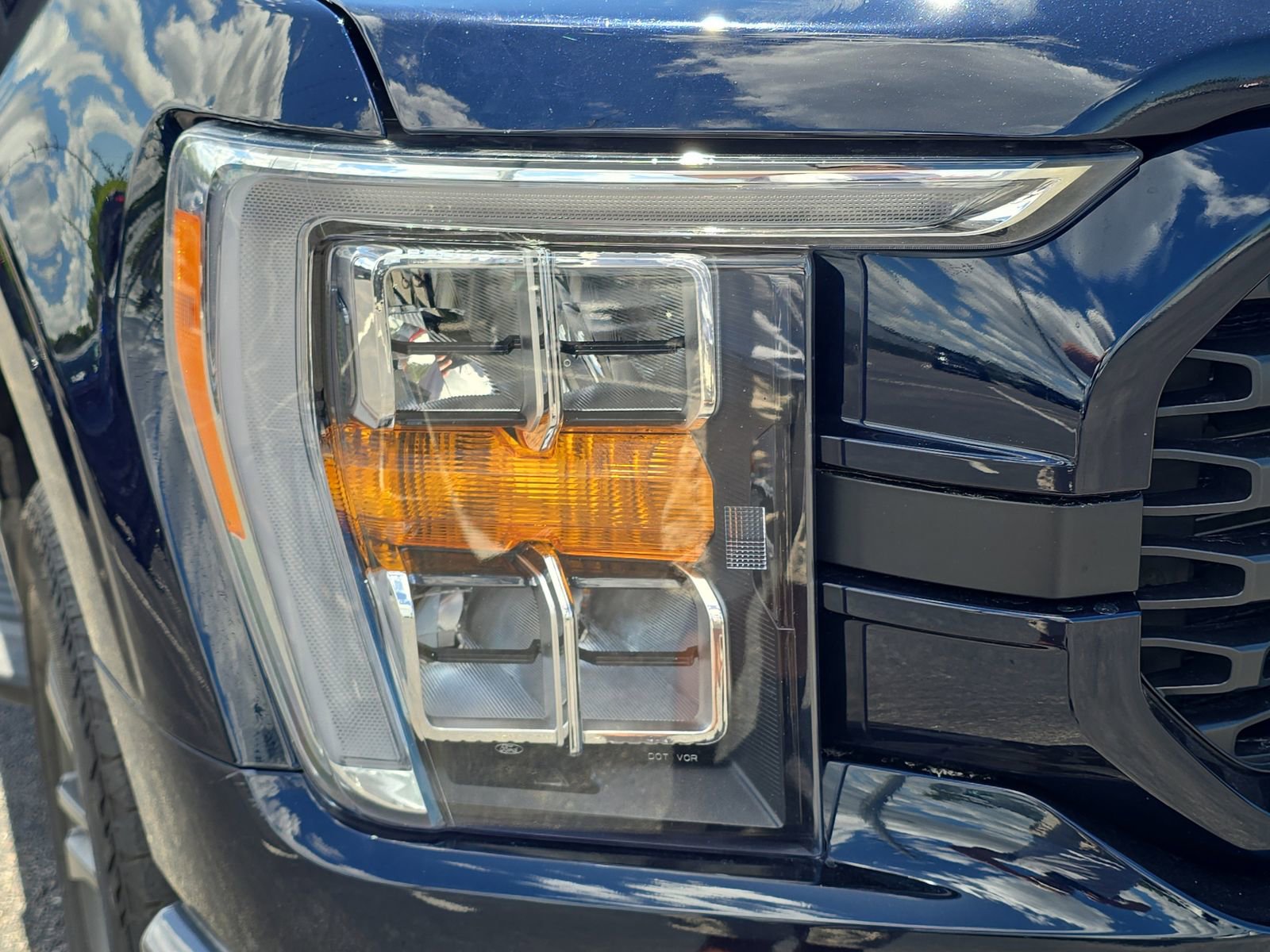 Used 2023 Ford F150 XLT w/ Equipment Group 302A High AWD/4WD image 7