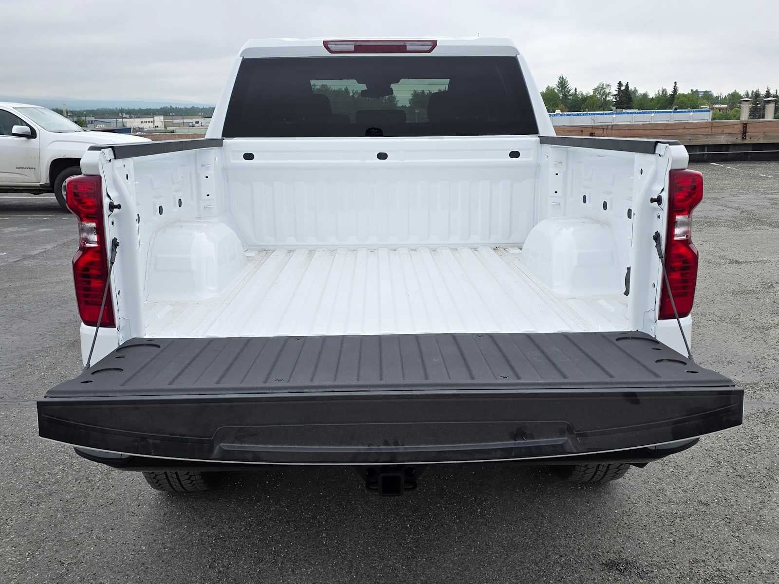 New 2026 Chevrolet Silverado 1500 Custom Trail Boss w/ Turbomax Blackout Package AWD/4WD image 13