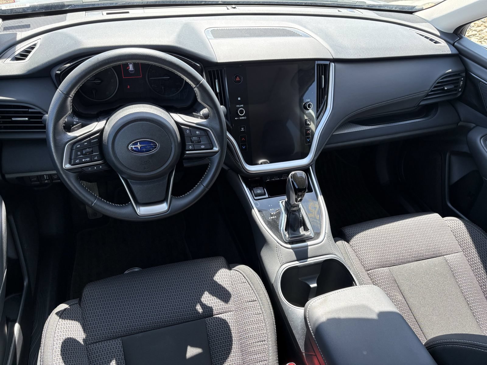 Used 2025 Subaru Outback Premium AWD/4WD image 13