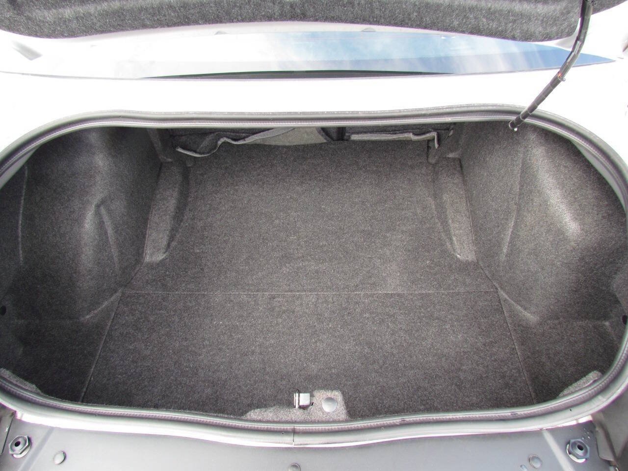 Used 2012 Dodge Challenger SRT8 w/ Premium Sound Group RWD image 22