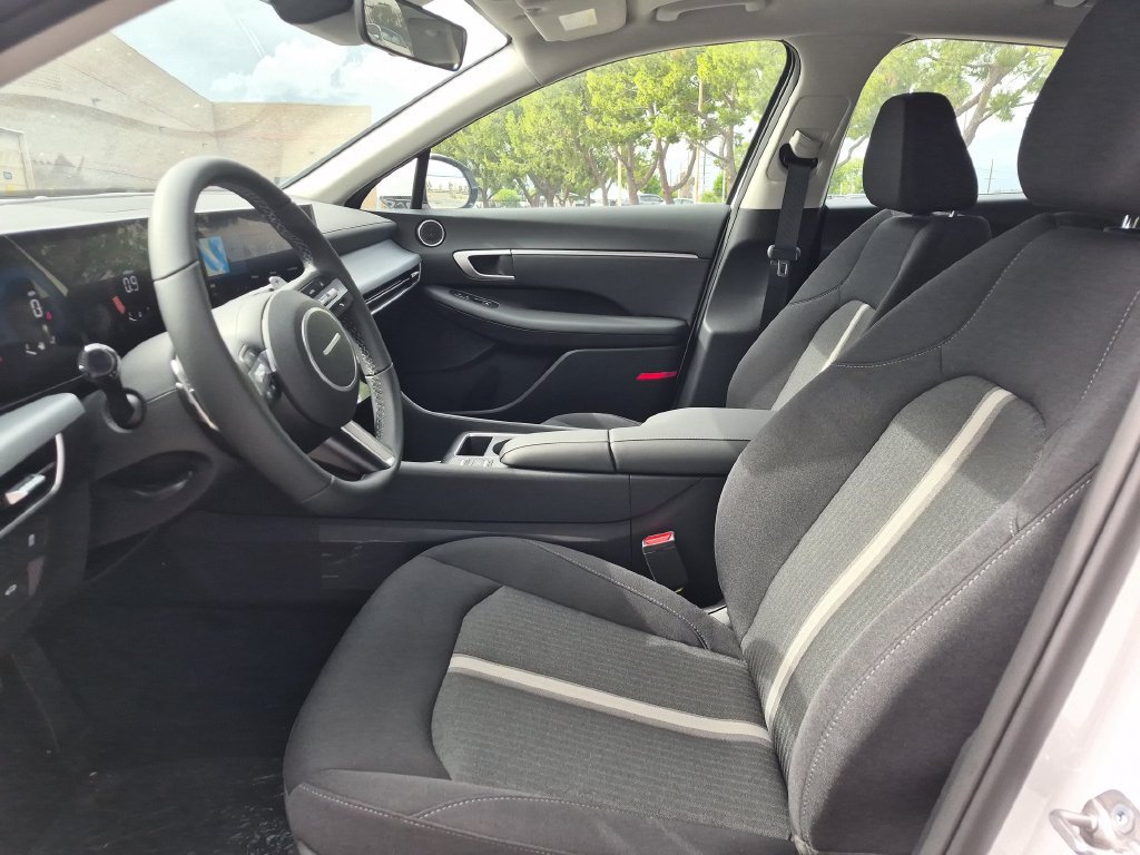 New 2026 Hyundai Sonata SEL FWD image 15