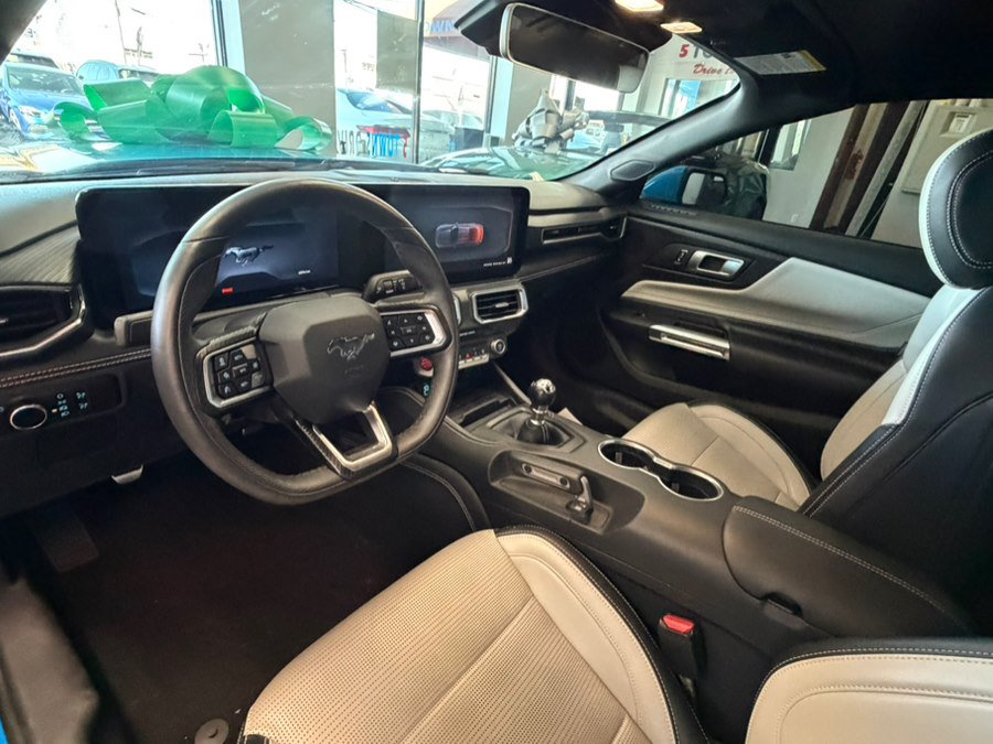 Used 2024 Ford Mustang GT Premium w/ GT Performance Package RWD image 47