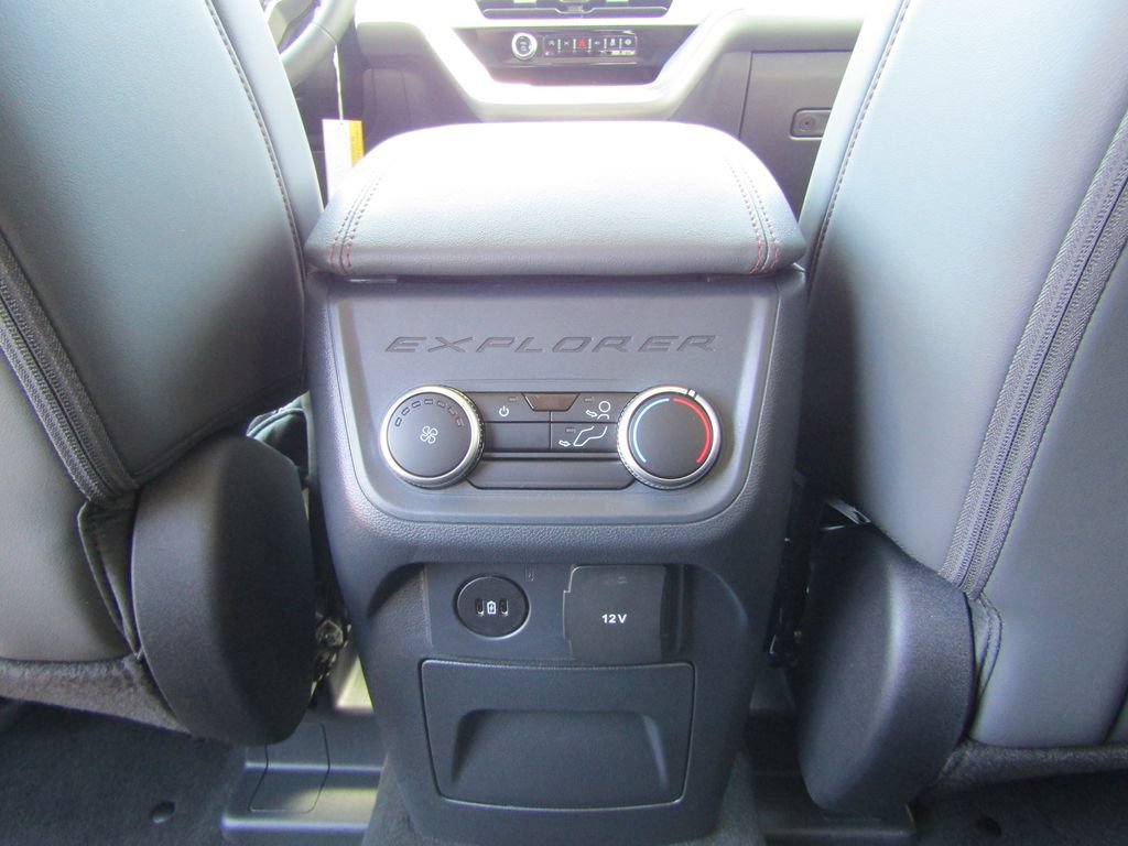 New 2026 Ford Explorer Active w/ Active Comfort Package AWD/4WD image 22