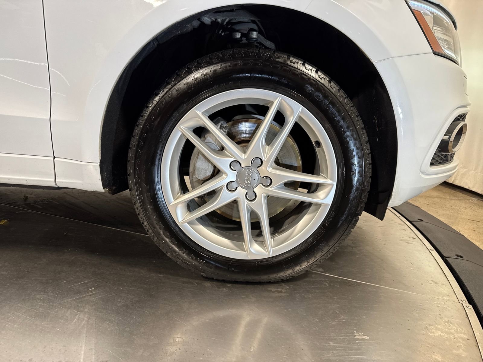 Used 2016 Audi Q5 3.0T Premium Plus w/ Technology Package image 14