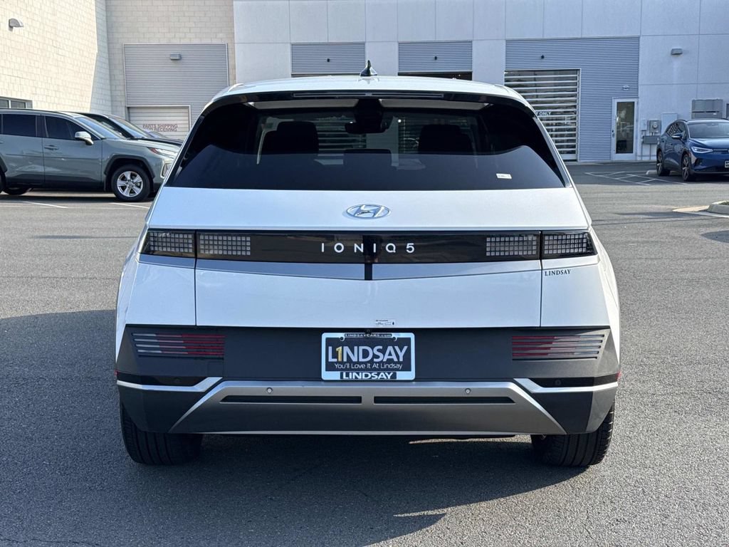 Used 2024 Hyundai Ioniq 5 SEL RWD image 4