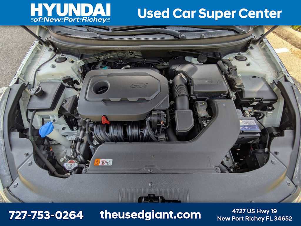 Used 2016 Hyundai Sonata Sport w/ Option Group 02 FWD image 13