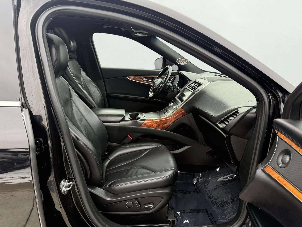 Used 2019 Lincoln Nautilus Reserve w/ Interior Protection Package AWD/4WD image 12