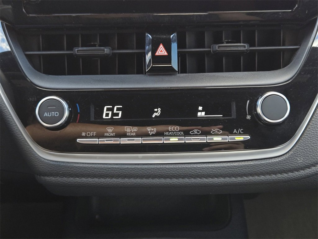 Used 2023 Toyota Corolla SE image 20