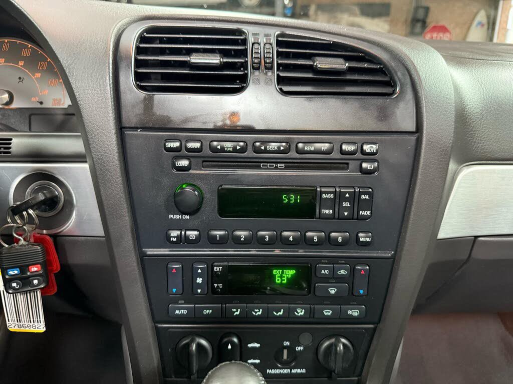 Used 2002 Ford Thunderbird RWD image 23