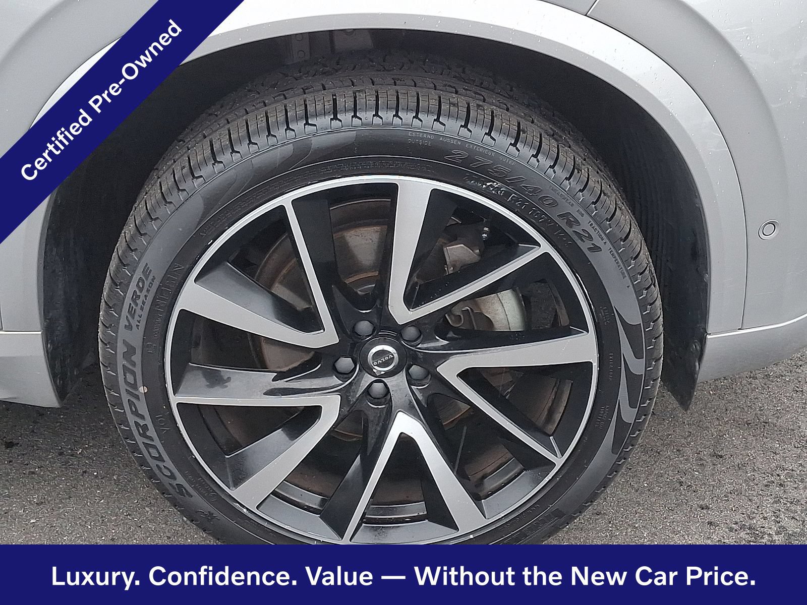 Certified 2023 Volvo XC90 B6 Plus w/ Protection Package Premier AWD/4WD image 9
