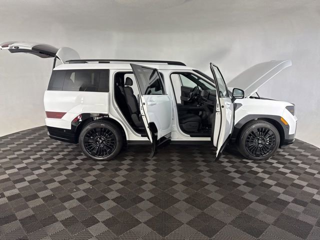 Used 2025 Hyundai Santa Fe Calligraphy FWD image 17