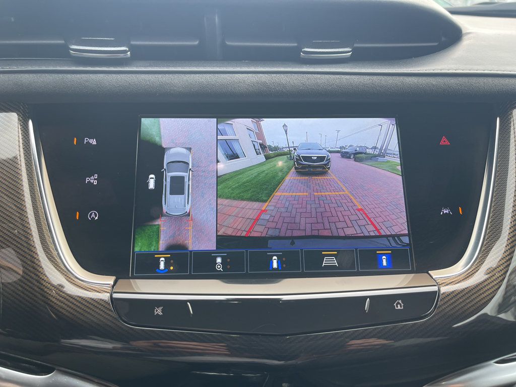 Used 2025 Cadillac XT6 Sport w/ Platinum Package AWD/4WD image 29