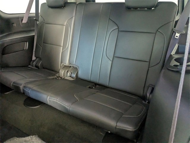 Used 2017 Chevrolet Suburban Premier image 29