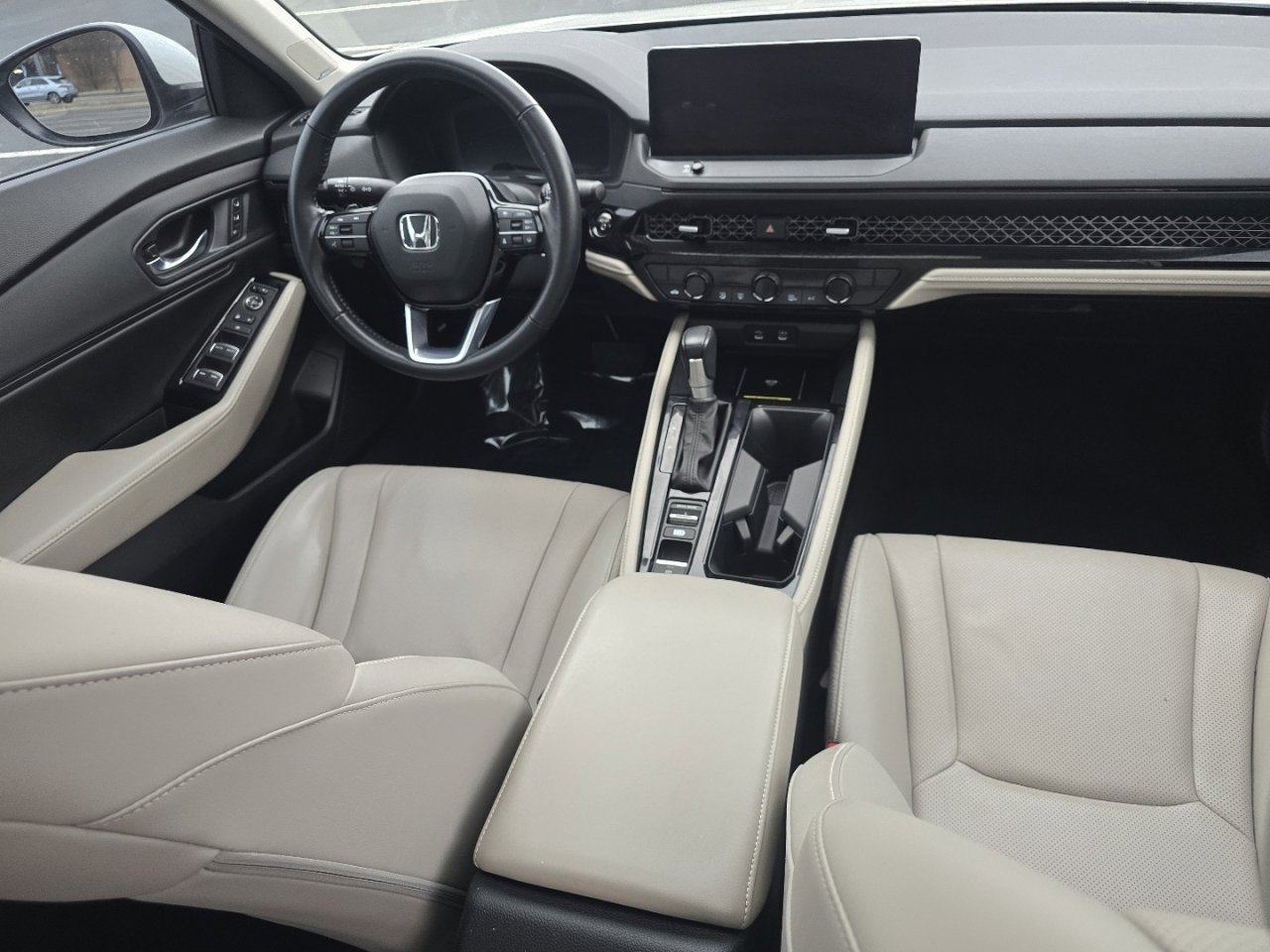 Certified 2023 Honda Accord Touring image 24