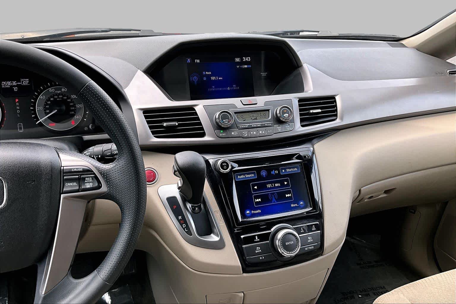 Used 2016 Honda Odyssey EX image 7