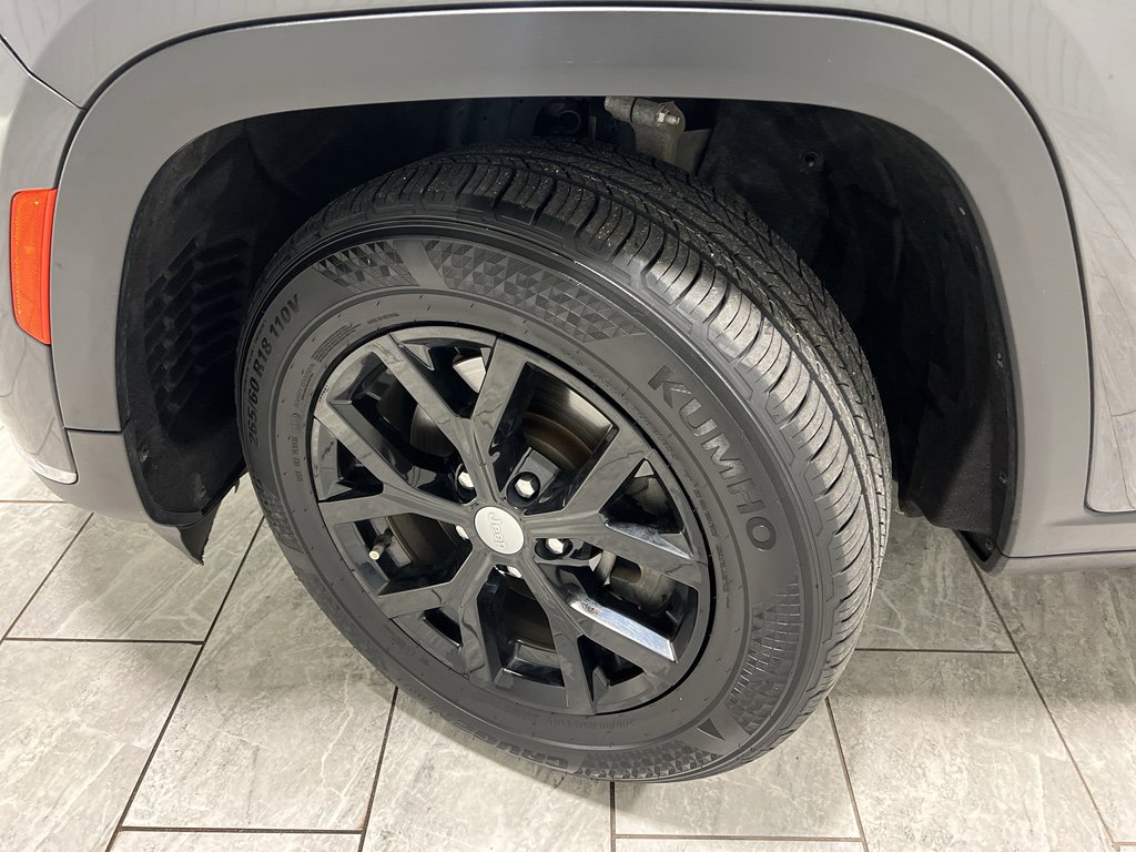 Used 2021 Jeep Grand Cherokee L Limited image 36