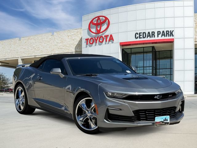Used 2022 Chevrolet Camaro SS RWD image 1