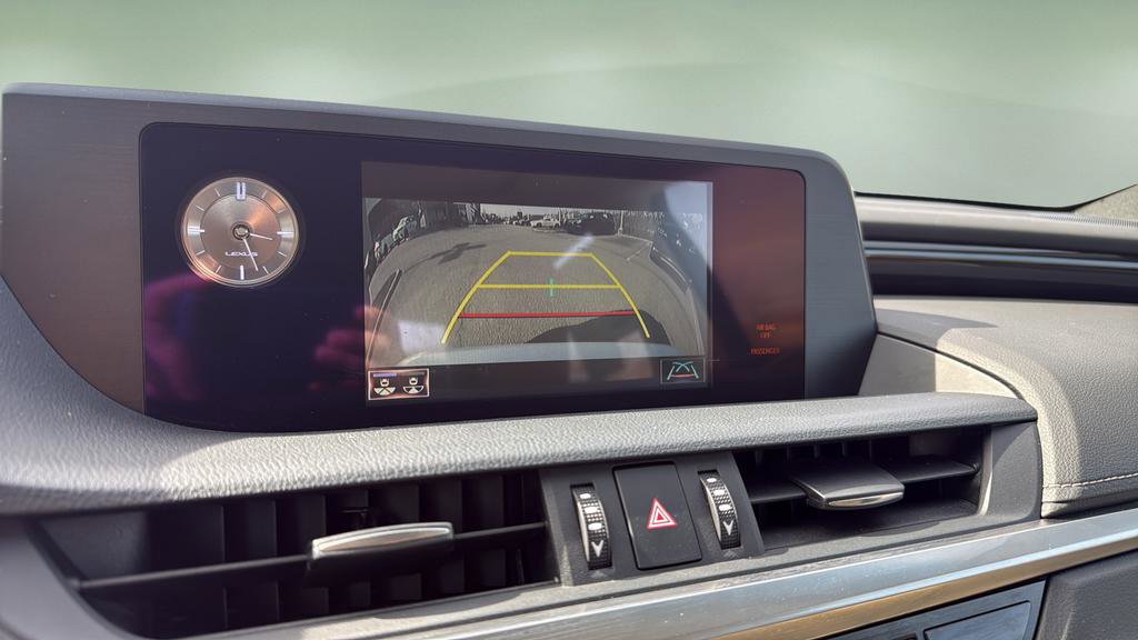 Used 2019 Lexus ES 350 w/ Premium Package FWD image 24