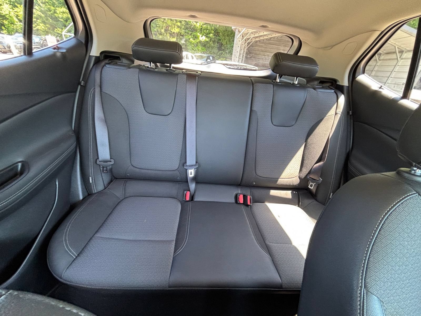 Used 2025 Buick Encore GX Preferred FWD image 37