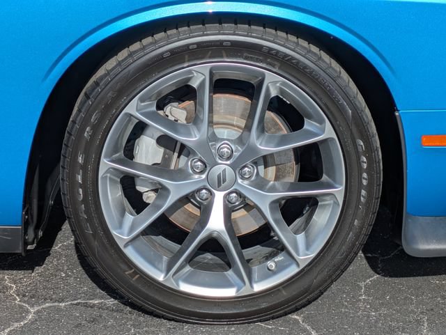 Certified 2023 Dodge Challenger GT RWD image 7