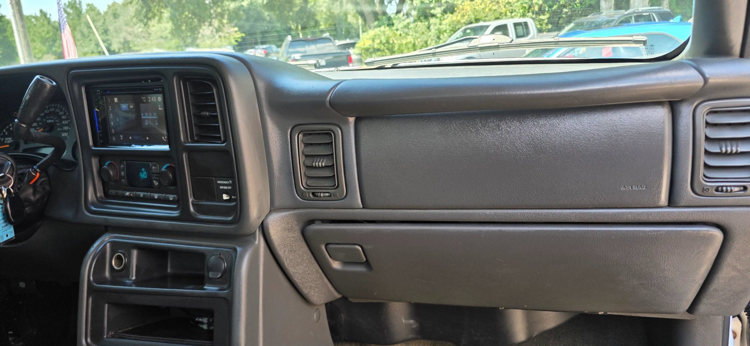 Used 2004 Chevrolet Silverado 1500 4x4 Extended Cab w/ Z71 Convenience Package 1 image 13