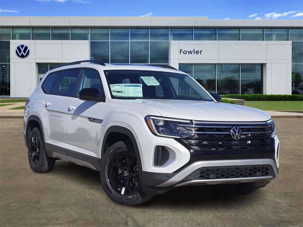 New 2026 Volkswagen Atlas Peak Edition