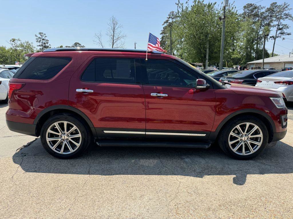 Used 2017 Ford Explorer Limited FWD image 4