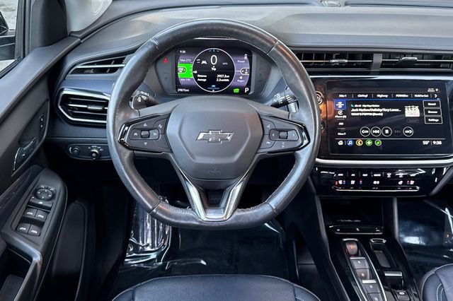 Used 2023 Chevrolet Bolt EUV Premier image 16