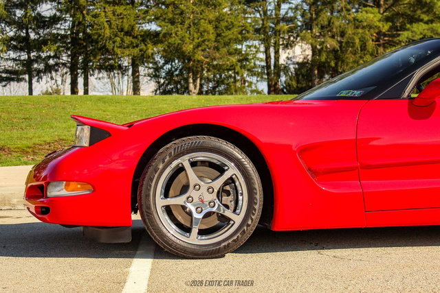 Used 2004 Chevrolet Corvette Convertible w/ Preferred Equipment Group image 4