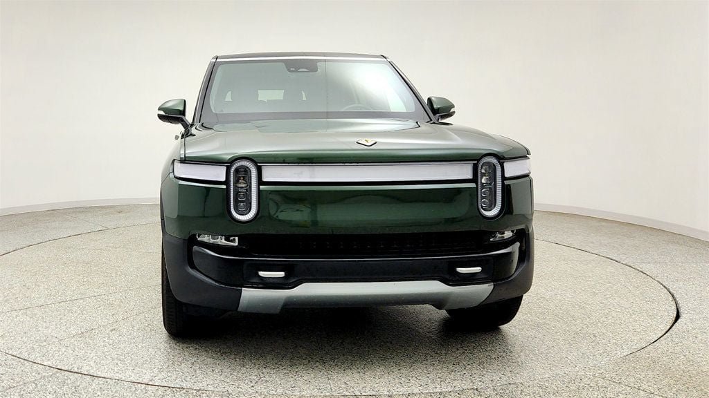 Used 2023 Rivian R1S Adventure AWD/4WD image 2