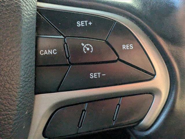 Used 2020 Jeep Grand Cherokee Laredo image 11