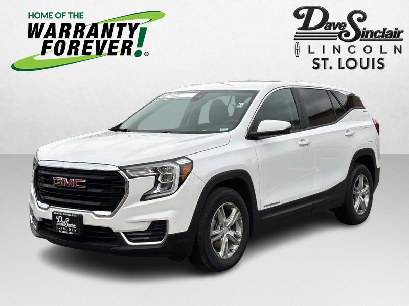 Used 2023 GMC Terrain SLE image 1
